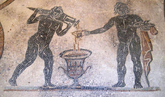 Tornano a vivere i mosaici romani di Spello