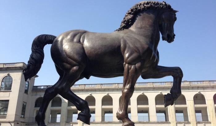Comitato a Milano: “Spostate il Cavallo di Leonardo”. Ma non è del maestro