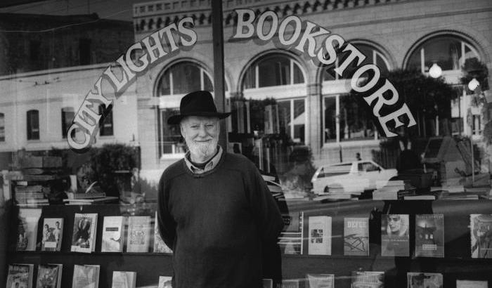 Lawrence Ferlinghetti non scrive più: addio al poeta del Beat e di San Francisco