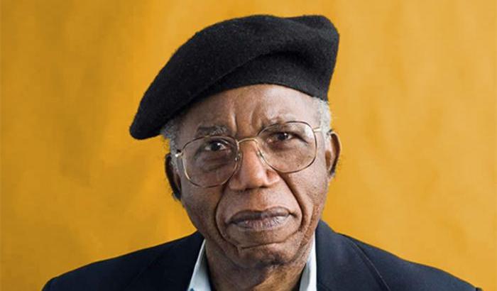 Con Chinua Achebe il cristianesimo e l'Occidente feriscono l'Africa
