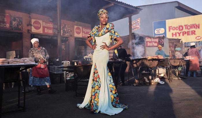 Migrazioni, pangolini, drag queen: il World Press Photo misura la salute del pianeta