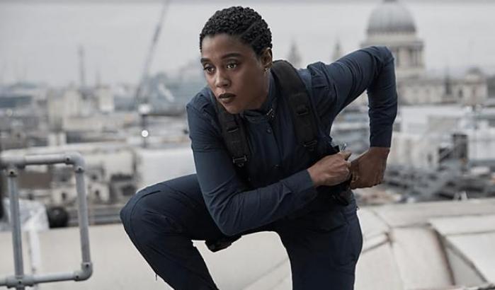 Lashana Lynch, il primo agente 007 donna e nera in “No Time To Die”