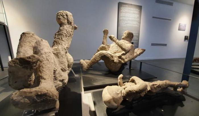 Calchi e amuleti, riappaiono i tesori dell'Antiquarum di Pompei