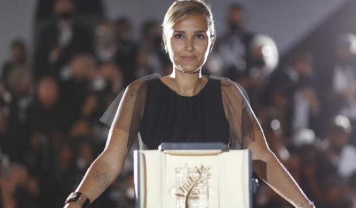 Festival di Cannes: palma d' oro e palma d'oro d'onore alla Ducournau e Bellocchio