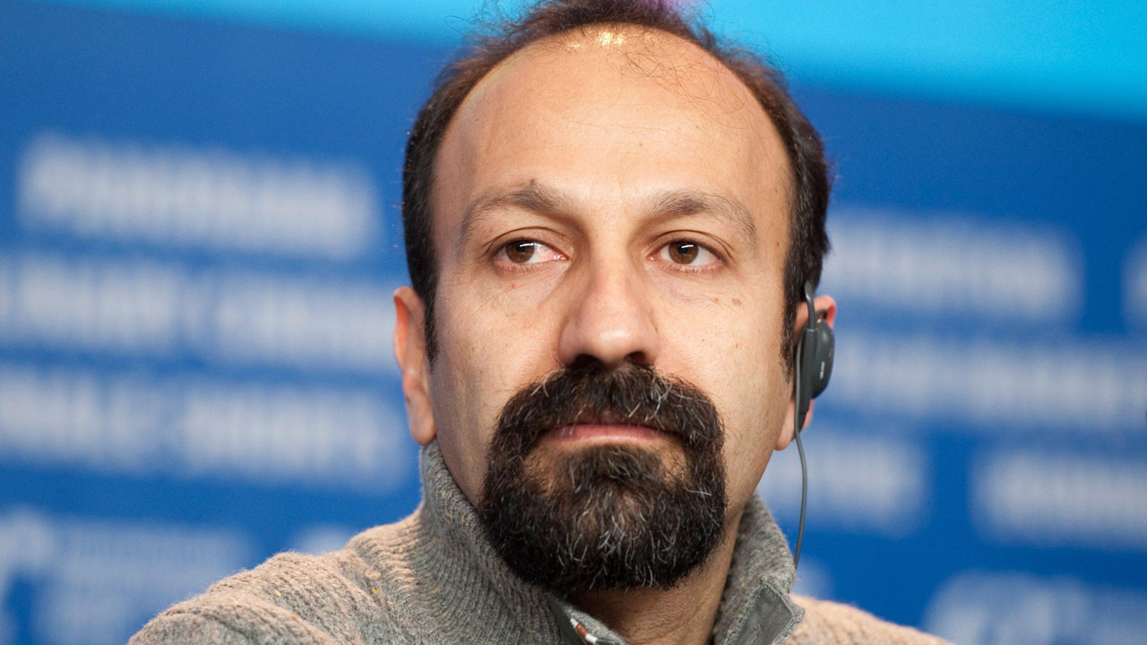 Il video appello del regista iraniano Asghar Farhadi: “Le donne in piazza guideranno il cambiamento”