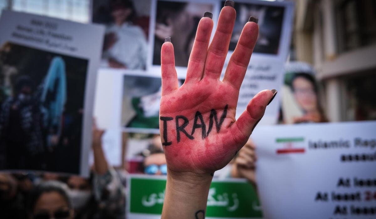 85mila firme per la petizione della Laurito a difesa dei manifestanti Iraniani. "Nessuno può dire io non sapevo"