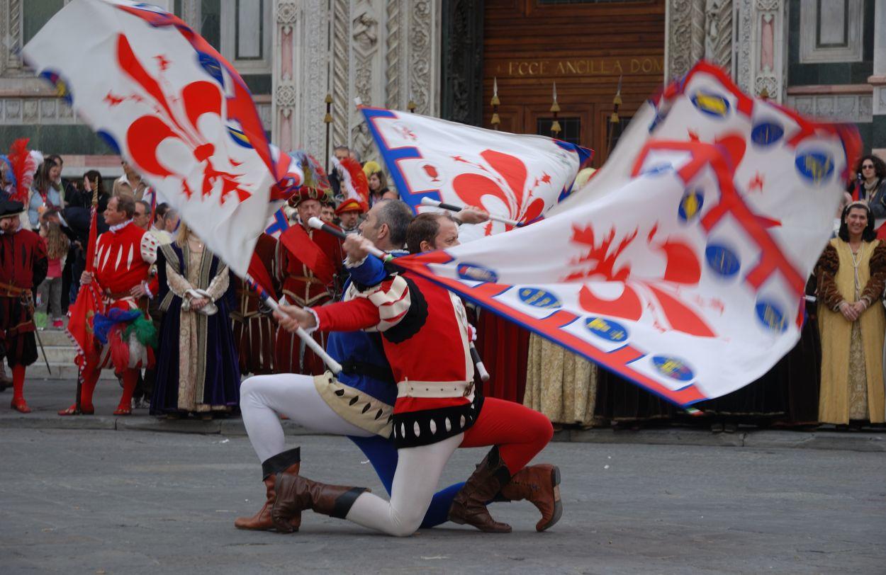 L'antica tradizione fiorentina dei bandierai in mostra a Palazzo Vecchio