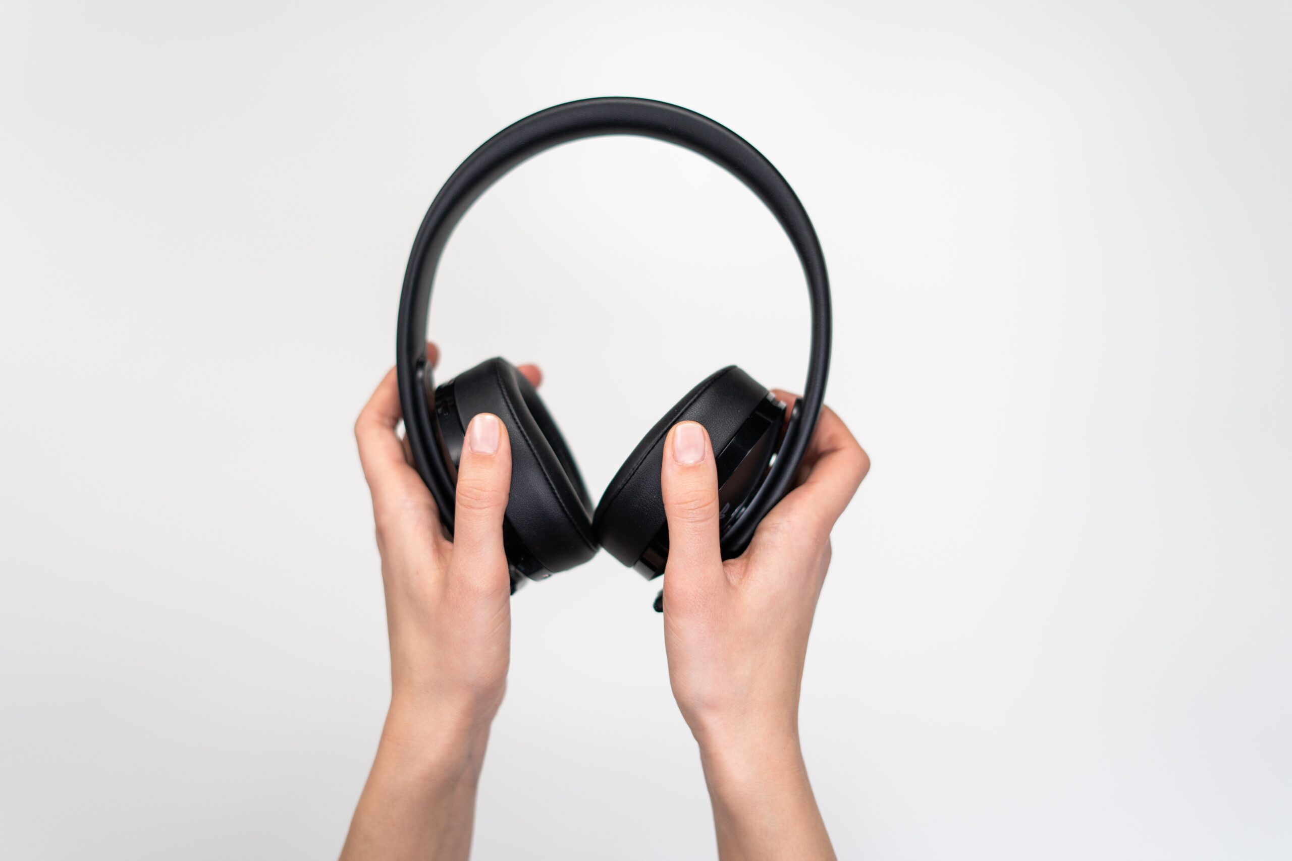 Audiolibri e Podcast: sono sempre di più gli audio addicted
