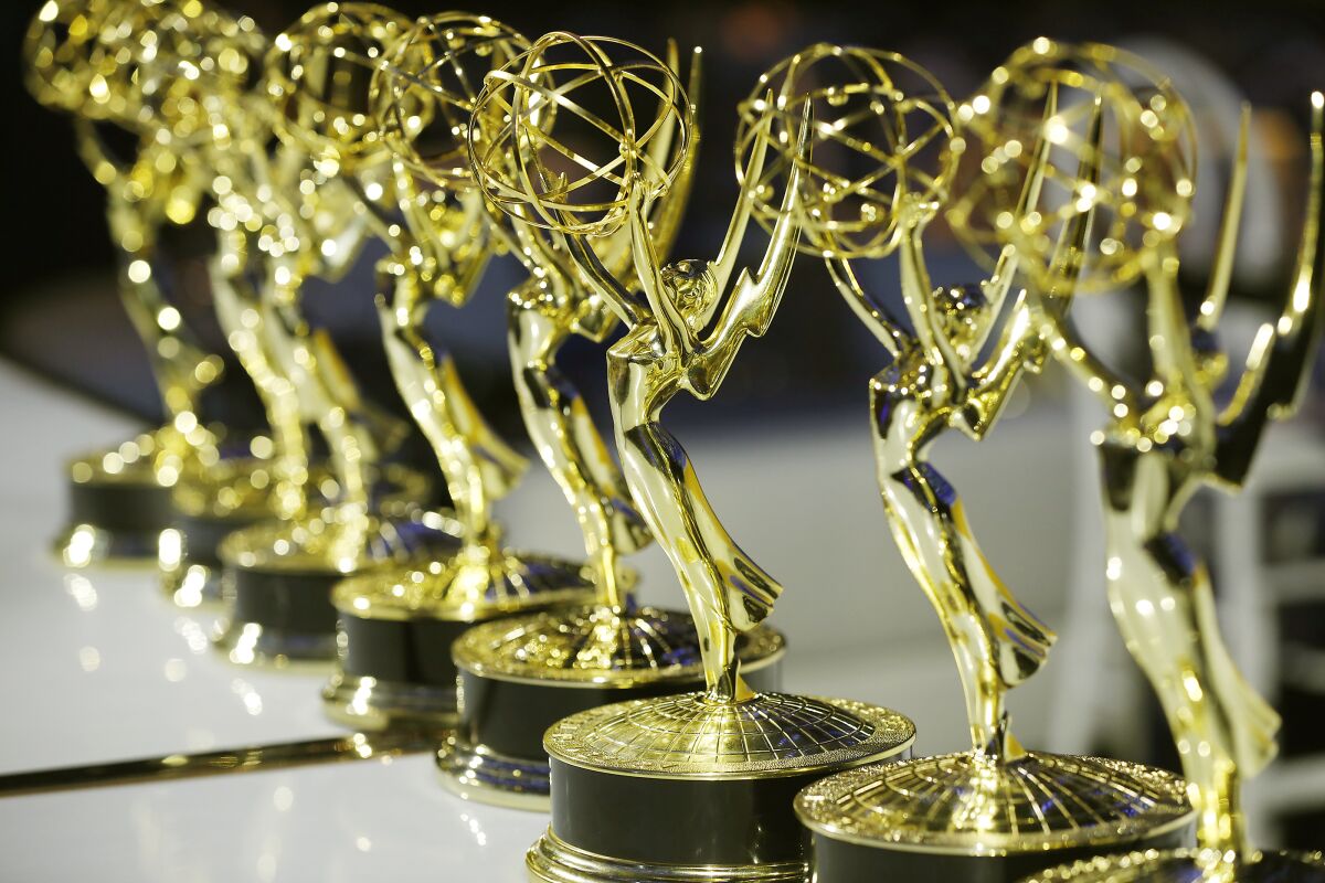 Arriva l'ufficialità: gli Emmy vengono posticipati