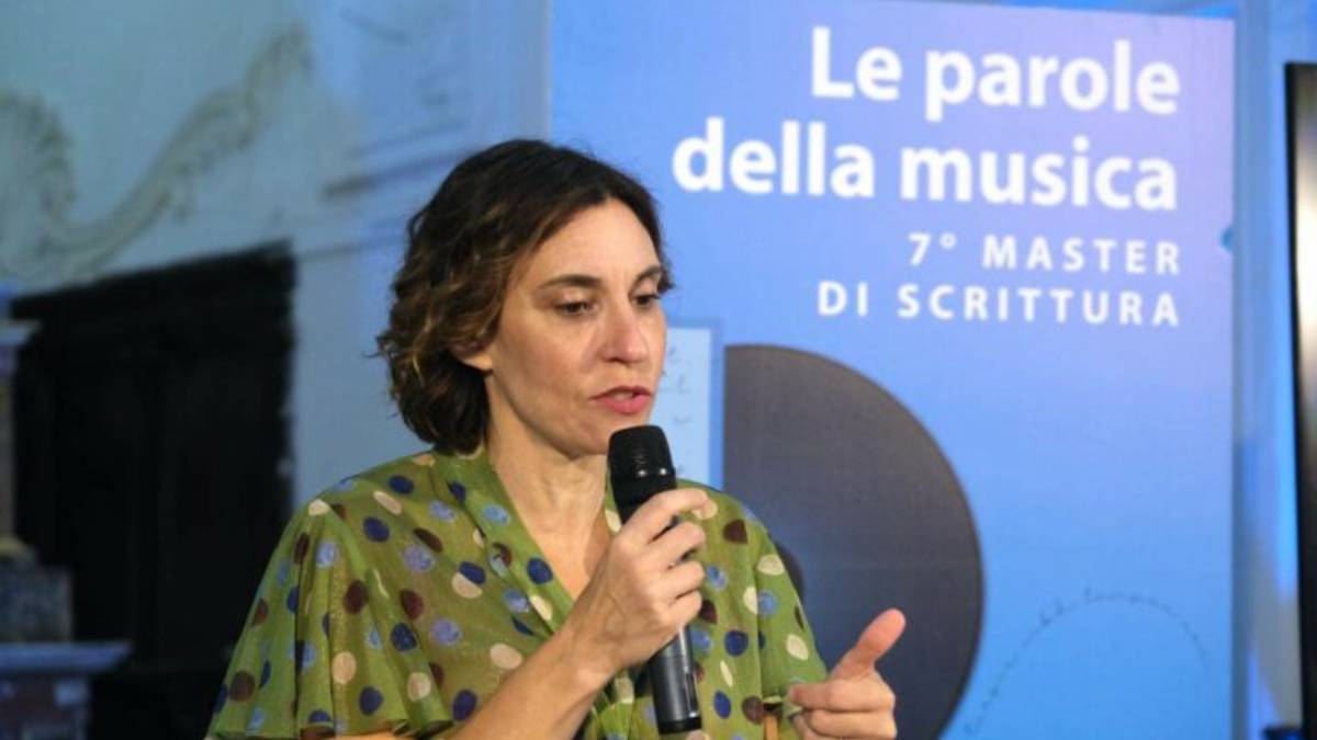 "La magia del cinema: Stefania Auci emozionata dalle prime immagini de 'I Leoni di Sicilia'"