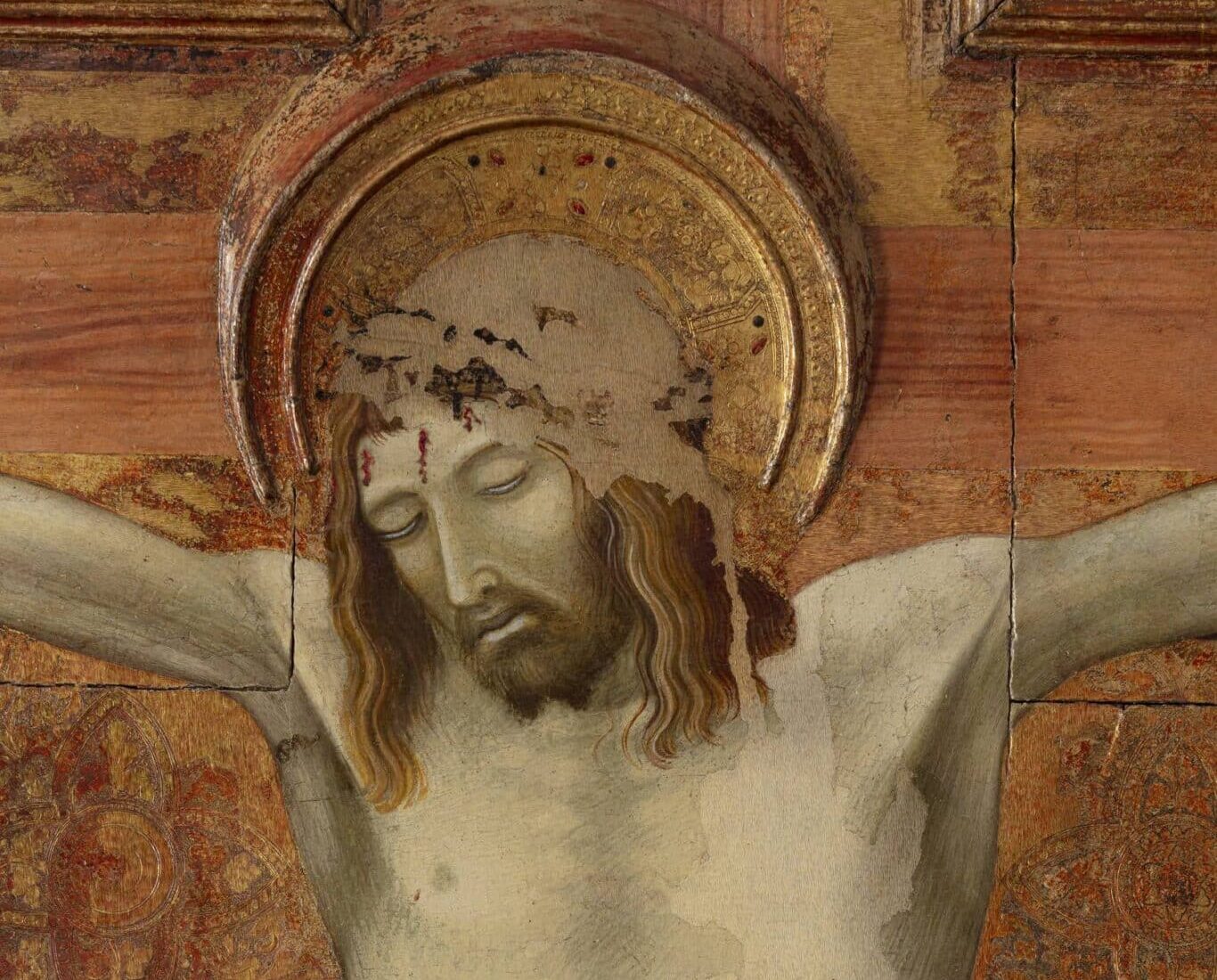 Restaurata la croce del Lorenzetti a Siena