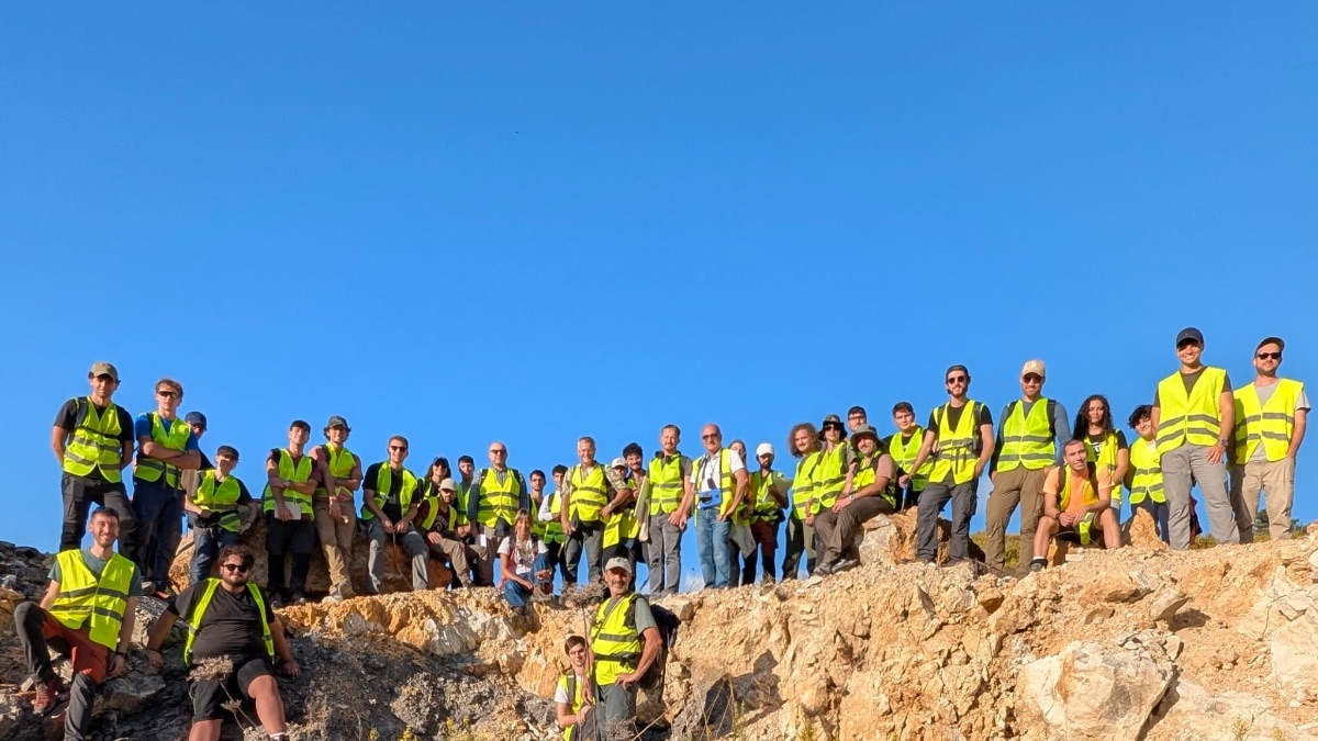 Le “matricole” di Scienze Geologiche alla scoperta dell' Elba e di Pianosa