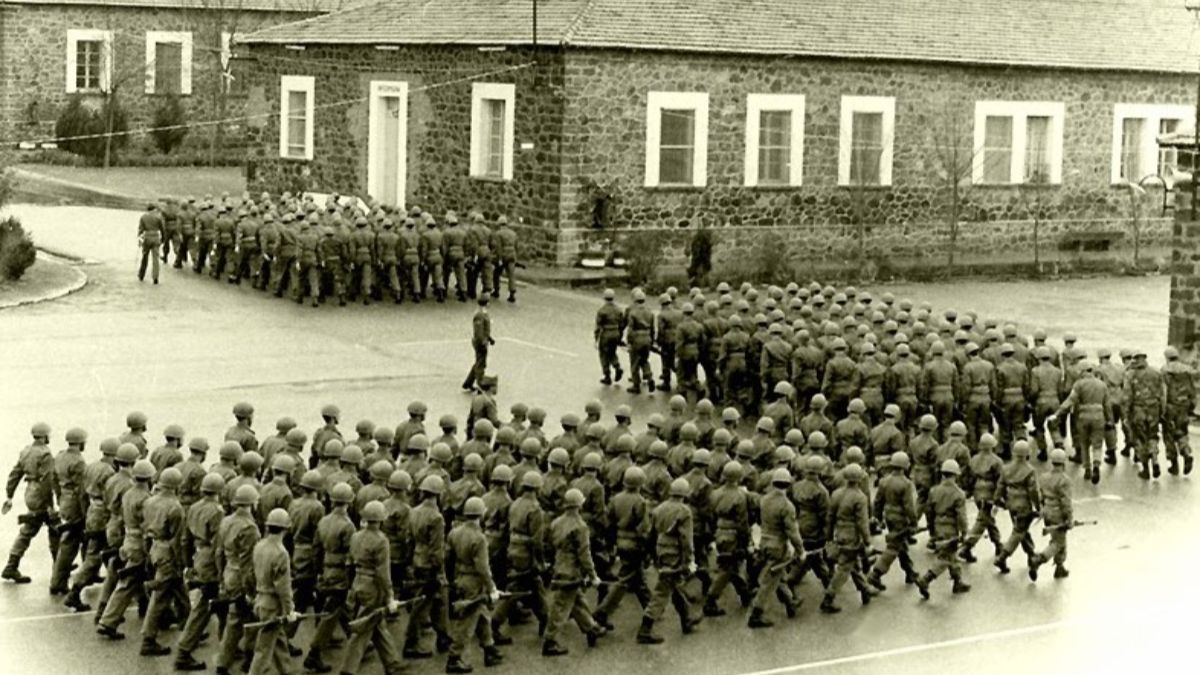 Vent&rsquo;anni senza leva obbligatoria, tra memoria e nuovi scenari