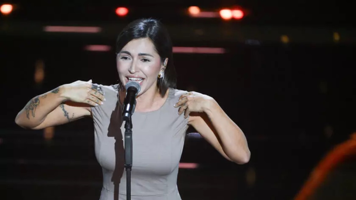 98a82b98c86758a1da43d4c077561ca5 Serena Brancale precisa, Samurai Jay coinvolgente, Arisa intoccabile