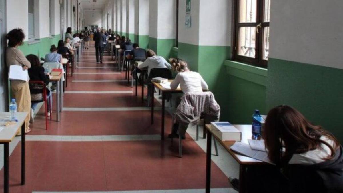 Maturit&agrave; 2026, arriva l&rsquo;ordinanza: nuove modalit&agrave; per l&rsquo;orale e criteri di ammissione