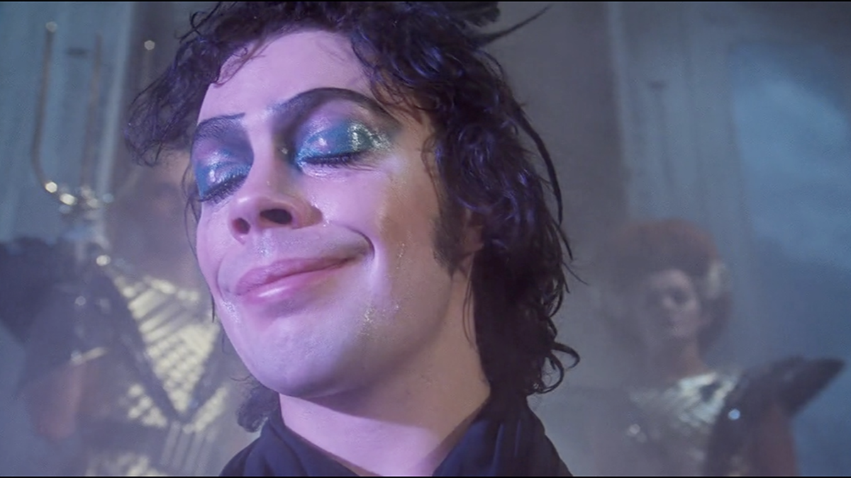 Tim Curry non ci lascia orfani
