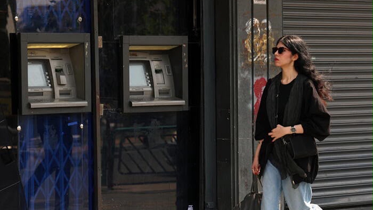 WhatsApp Image 2026-08-24 at 14.47.47 (1)-2 Iran, il velo torna a dividere: tra disobbedienza diffusa e cautela del regime