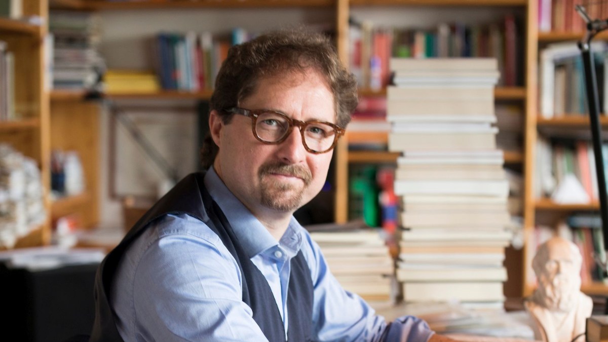 Il filosofo Telmo Pievani ospite all'Universit&agrave; di Siena per il PhD Graduation Day