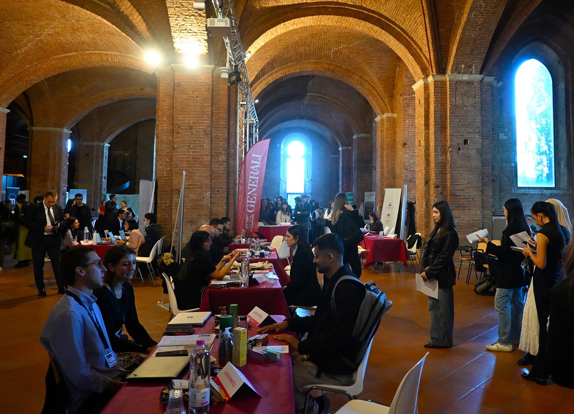 Career Days 2026: oltre 2.300 iscrizioni e pi&ugrave; di 60 aziende a caccia di talenti